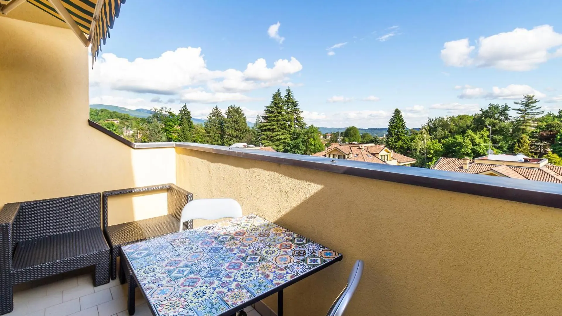 Orange House Apartment Viggiu 0*,  Italy